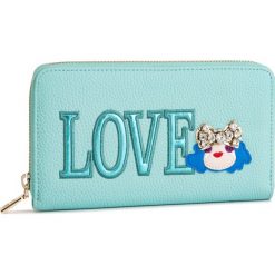 Duży Portfel Damski LOVE MOSCHINO - JC5651PP07KH0700 Azzurro. Zielone portfele Love Moschino, bez wzorów, ze skóry ekologicznej. W wyprzedaży za 309.00 zł.