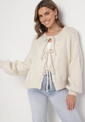 Beżowy Kardigan Oversize z Wełną Zdobiony Kokardkami Eleathalie. Brązowe kardigany Born2be, z aplikacjami, z jeansu. Za 139.99 zł.
