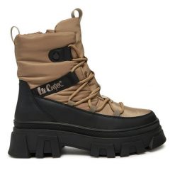 Botki Lee Cooper. Brązowe botki Lee Cooper, bez wzorów, bez obcasa, na płaskiej podeszwie, bez zapięcia. Za 279.99 zł.