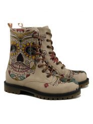 Goby Botki w kolorze beżowym ze wzorem rozmiar: 41. Brązowe botki Goby, bez wzorów, z materiału, z okrągłym noskiem, bez obcasa, bez zapięcia. Za 295.99 zł.