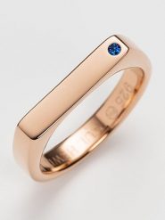 Paul Hewitt Pozłacany pierścionek z cyrkonią rozmiar: 52. Czerwone pierścionki Paul Hewitt, z cyrkonią, pozłacane. Za 218.57 zł.