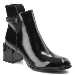 Czarne Botki S.Barski Eleganckie Obuwie Damskie. Czarne botki S.BARSKI, bez wzorów, ze skóry ekologicznej, bez obcasa, na obcasie, bez zapięcia. Za 239.00 zł.