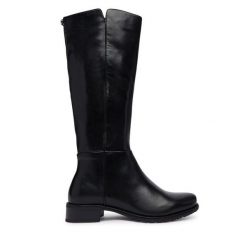 Oficerki Josef Seibel. Czarne kozaki Josef Seibel, bez obcasa, na płaskiej podeszwie, bez zapięcia. Za 689.99 zł.