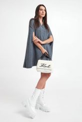 Ponczo wełniane KARL LAGERFELD. Swetry KARL LAGERFELD, s, bez wzorów, z wełny, bez ramiączek. W wyprzedaży za 988.47 zł.