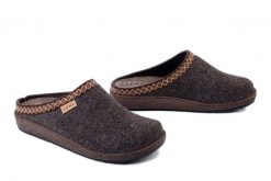 BEFADO 155D 182 brązowy, kapcie damskie. Brązowe obuwie domowe Befado, bez wzorów, bez zapięcia. Za 99.99 zł.