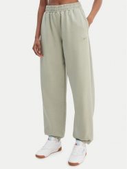 Reebok Spodnie dresowe Reebok x Ewa Chodakowska Ada RK25621CCW Zielony Relaxed Fit. Zielone spodnie dresowe Reebok, m, bez wzorów, z dresówki. Za 249.99 zł.