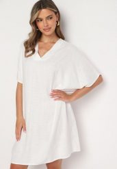 Biała Bawełniana Sukienka o Pudełkowym Kroju z Dekoltem w Serek Vikonia. Białe sukienki Born2be, na co dzień, plus size, bez wzorów, z bawełny, eleganckie, bez kołnierzyka, plus size, bez ramiączek, midi. Za 49.99 zł.