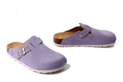 DR. BRINKMANN 600154-59 lavendel, klapki damskie. Fioletowe klapki Dr. Brinkmann, bez wzorów, ze skóry, bez obcasa. Za 284.90 zł.