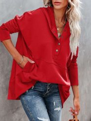 Milan Kiss Bluza w kolorze czerwonym rozmiar: S. Czerwone bluzy Milan Kiss, s, bez wzorów, z kapturem. Za 158.47 zł.