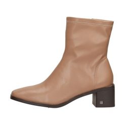Beżowe botki damskie na obcasie Vinceza 10791. Brązowe botki VINCEZA, bez wzorów, ze skóry, bez obcasa, na obcasie, bez zapięcia. Za 209.00 zł.
