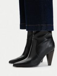 MEXX Botki EO-MI001804363W Czarny. Czarne botki Mexx, bez wzorów, ze skóry, bez obcasa, na słupku, bez zapięcia. Za 379.99 zł.