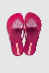 Klapki japonki. Brązowe klapki Ipanema, bez wzorów, bez obcasa. W wyprzedaży za 29.90 zł.