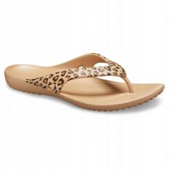 Japonki Dla Dorosłych Crocs Kadee II Leopard Flip. Brązowe klapki Crocs, bez wzorów, z materiału, bez obcasa. Za 119.99 zł.