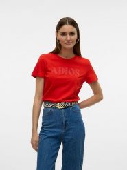 Vero Moda Koszulka w kolorze czerwonym rozmiar: XS. Czerwone bluzki Vero Moda, xs, bez wzorów, z bawełny, bez kołnierzyka, bez ramiączek. Za 44.09 zł.