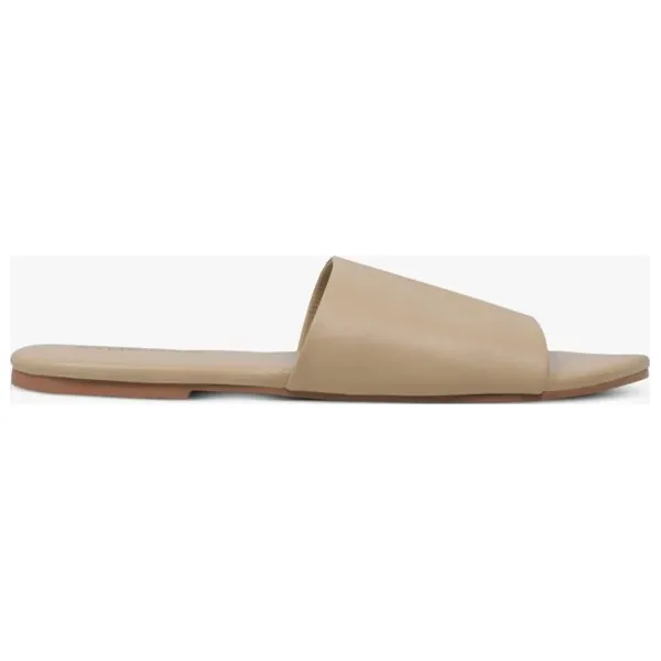 Symbiosis Klapki Alice buty damskie, beżowy, rozmiar 7. Brązowe klapki Symbiosis, bez wzorów, ze skóry, bez obcasa. W wyprzedaży za 79.99 zł.