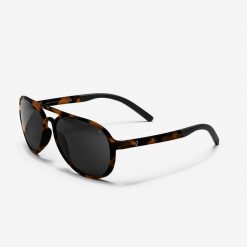Okulary przeciwsłoneczne kat. 3 MH 120A. Brązowe okulary przeciwsłoneczne DECATHLON, bez wzorów, z materiału, sportowe. Za 69.99 zł.