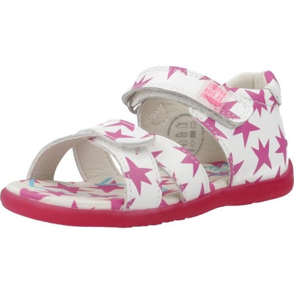 Sandały AGATHA RUIZ DE LA PRADA 242904A Biały. Białe sandały Agatha Ruiz de la Prada, bez wzorów, ze skóry, bez obcasa, bez zapięcia. Za 182.99 zł.
