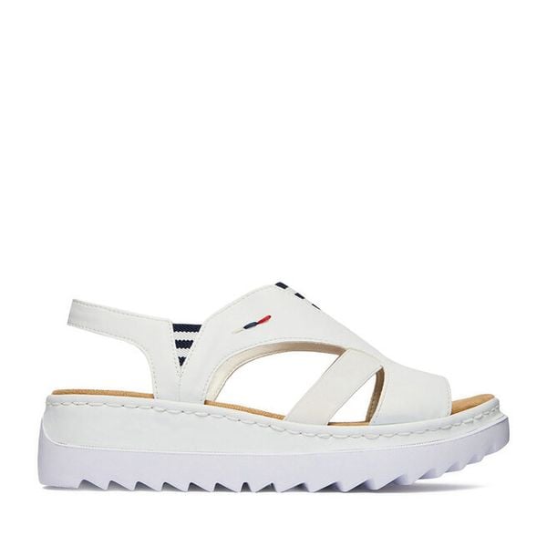 Sandały Rieker. Białe sandały Rieker, bez wzorów, bez obcasa, na koturnie, bez zapięcia. Za 319.99 zł.