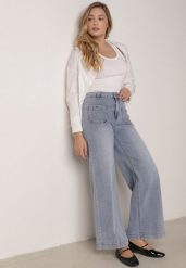 Niebieskie Jeansy Szerokie z Wysokim Stanem z Ozdobnymi Kieszonkami Phinis. Niebieskie jeansy Born2be, na co dzień, l, bez wzorów, z jeansu, z podwyższonym stanem. Za 109.99 zł.