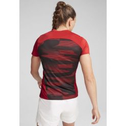 Damska koszulka przedmeczowa z krótkim rękawem AC Milan PUMA. Czarne bluzki Puma, xl, bez wzorów, sportowe, bez kołnierzyka, bez ramiączek. W wyprzedaży za 199.00 zł.