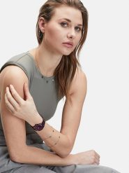 Liebeskind Zegarek kwarcowy w kolorze ciemnofioletowym rozmiar: onesize. Różowe, analogowe zegarki Liebeskind, ze stali. Za 370.71 zł.