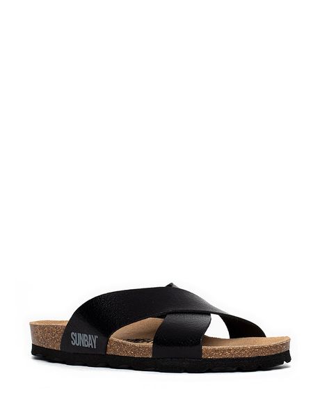 Sunbay Klapki "Rita" w kolorze czarnym rozmiar: 36. Czarne klapki Sunbay, bez wzorów, z otwartym noskiem, bez obcasa. Za 149.95 zł.