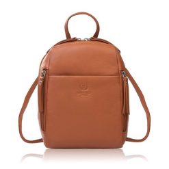 Plecak damski skórzany miejski mały koniakowy elegancki Paolo Peruzzi AY-26-CG. Plecaki bez wzorów, ze skóry. Za 229.00 zł.