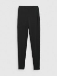 4F Legginsy dzianinowe damskie - czarne L. Czarne legginsy 4f, l, bez wzorów, z dzianiny. Za 129.99 zł.