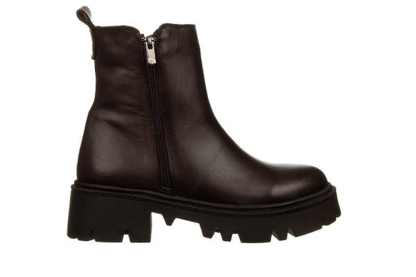 Botki Bayla-161 138 23512 Cacao 161599, Brązowy, Skóra naturalna - 39. Brązowe botki Bayla, na zimę, bez wzorów, z gumy, z okrągłym noskiem, bez obcasa, bez zapięcia. W wyprzedaży za 269.10 zł.