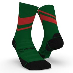 Skarpetki do biegania Kiprun Run 900 wysokie grube. Zielone skarpety KIPRUN, bez wzorów, z dzianiny. W wyprzedaży za 29.99 zł.