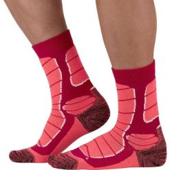 Skarpetki Monnet Trek Medium. Czerwone skarpety MONNET, bez wzorów. Za 192.00 zł.