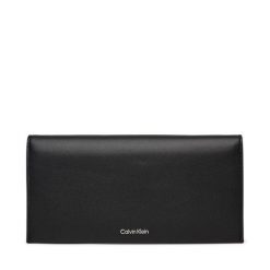 Portfel damski Calvin Klein. Czarne portfele Calvin Klein, bez wzorów. Za 199.99 zł.