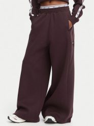 Reebok Spodnie dresowe Aleksandra RK25682CCW Brązowy ciemny Regular Fit. Brązowe spodnie dresowe Reebok, s, bez wzorów, z bawełny. Za 259.99 zł.
