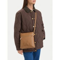 Torebka Beverly Hills Polo Club. Brązowe listonoszki Beverly Hills Polo Club, bez wzorów, bez dodatków. Za 179.99 zł.