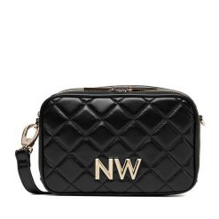 Torebka Nine West. Czarne listonoszki Nine West, bez wzorów, bez dodatków. Za 279.99 zł.
