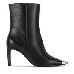 Botki Gino Rossi. Czarne botki Gino Rossi, bez wzorów, bez obcasa, na szpilce, bez zapięcia. Za 399.99 zł.