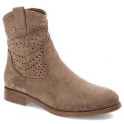 Brązowe Botki S.Barski Modne Obuwie Damskie W Stylu Boho. Brązowe botki S.BARSKI, w ażurowe wzory, bez obcasa, bez zapięcia. Za 159.00 zł.