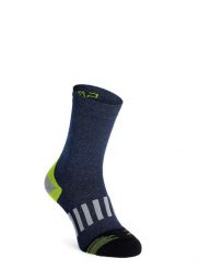 Skarpety turystyczne CMP Trekking Sock Low Microlon. Niebieskie skarpety CMP, bez wzorów, z materiału. Za 54.39 zł.