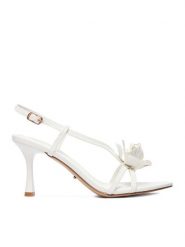 DeeZee Sandały CEO-297-77 Biały. Białe sandały DeeZee, bez wzorów, ze skóry, bez obcasa, na szpilce, bez zapięcia. Za 139.99 zł.