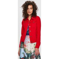 Answear - Kurtka jeansowa. Czerwone kurtki ANSWEAR, m, bez wzorów, z bawełny, bez kaptura. W wyprzedaży za 119.90 zł.