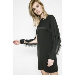 Morgan - Sukienka. Czarne sukienki Morgan, na co dzień, z aplikacjami, z elastanu, casualowe, bez kołnierzyka, bez ramiączek, mini, proste. W wyprzedaży za 69.90 zł.