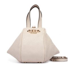 Torebka Guess. Torebki klasyczne Guess, z aplikacjami, bez dodatków. Za 659.99 zł.