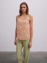 BGN Top w kolorze kremowo-różowym rozmiar: 34. Brązowe topy BGN, bez wzorów, bez kołnierzyka, bez ramiączek. Za 43.99 zł.