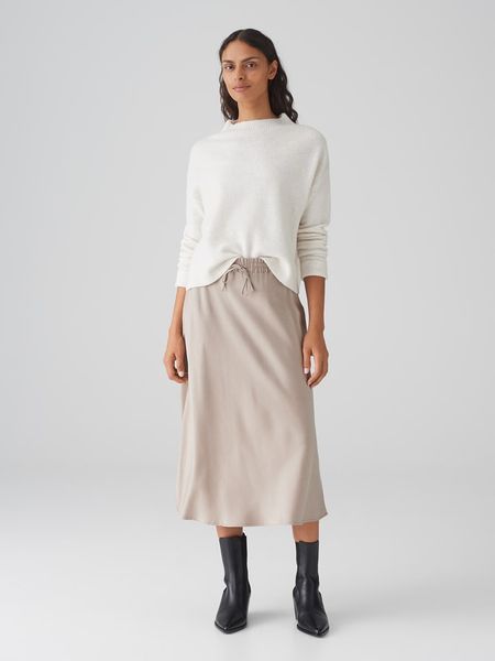 OPUS Sweter w kolorze białym rozmiar: 38. Białe swetry Opus, bez wzorów, z wełny, bez ramiączek. Za 218.05 zł.