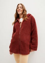 Bluza rozpinana z polaru baranka, z rozcięciami po bokach. Brązowe bluzy bonprix, bez wzorów, z polaru, bez kaptura. Za 139.99 zł.