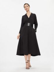 Imperial Sukienka codzienna AAFZGEU Czarny Relaxed Fit. Czarne sukienki Imperial, na co dzień, s, bez wzorów, z syntetyku, bez kołnierzyka, bez ramiączek, proste. Za 239.99 zł.