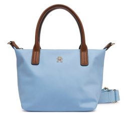 Torebka Tommy Hilfiger. Niebieskie torebki klasyczne TOMMY HILFIGER, bez wzorów, bez dodatków. Za 369.99 zł.