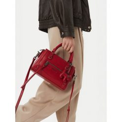 Torebka Badura. Czerwone torebki klasyczne Badura, bez wzorów, bez dodatków. Za 249.99 zł.