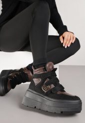 Czarno-Brązowe Botki Sneakersy Vices na Platformie w Stylu Y2K Gelira. Czarne botki Renee, z aplikacjami, z jeansu, bez obcasa, na platformie, bez zapięcia. Za 134.99 zł.