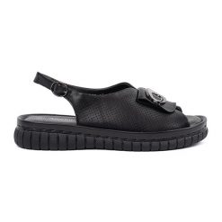 Goodin Skórzane eleganckie czarne sandały. Czarne sandały bez wzorów, ze skóry, eleganckie, z otwartym noskiem, bez obcasa, na obcasie, bez zapięcia. Za 231.50 zł.